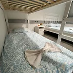 호텔 Coliving Rd6 류블랴나